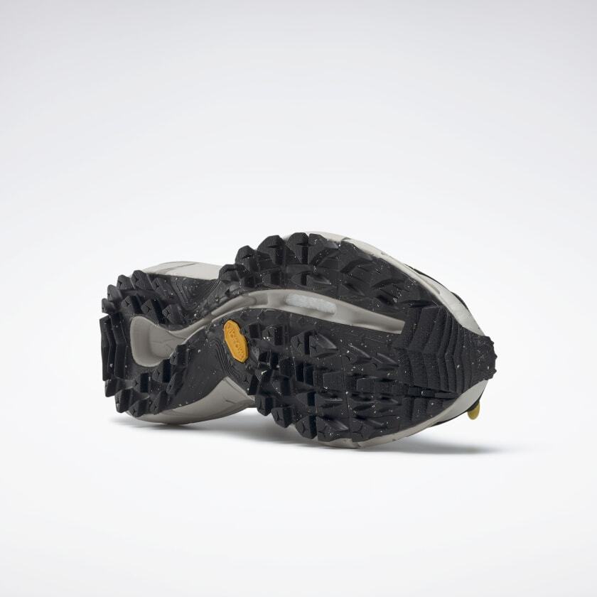  5 کفش ریباک مردانه مخصوص دویدن GX0117 Reebok Zig Kinetica II Edge 