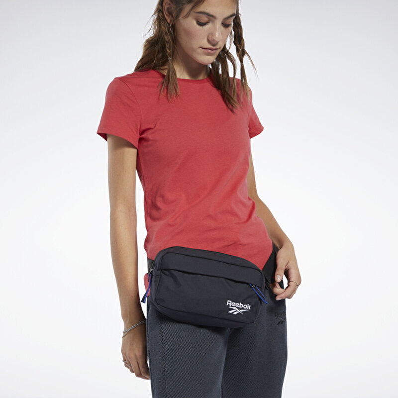  5-کیف کمری ریباک FJ7003 CLASSIC THROWBACK ZIPPERED WAISTBAG 