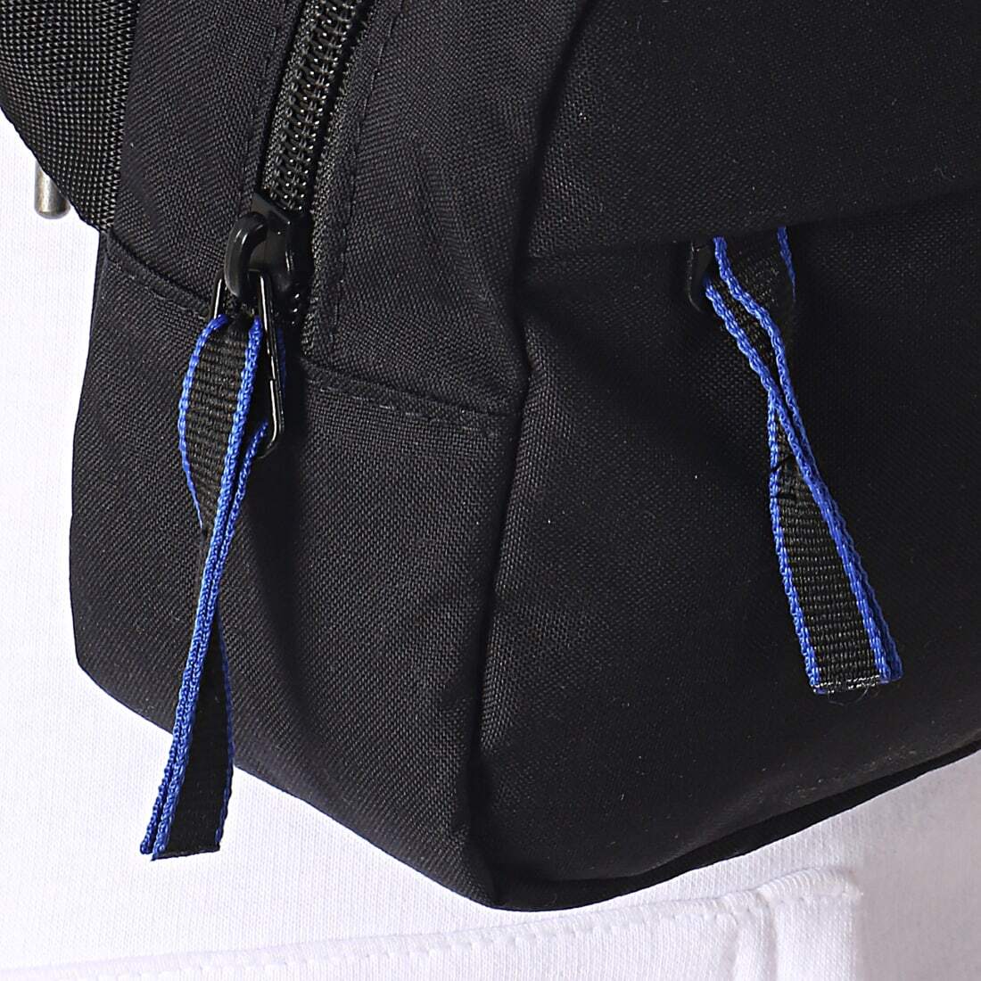  3-کیف کمری ریباک FJ7003 CLASSIC THROWBACK ZIPPERED WAISTBAG 